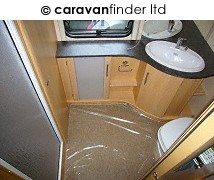 Used Coachman Amara 450 2009 touring caravan Image