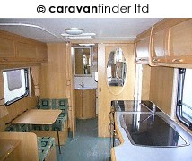 Used Lunar Quasar 524 2005 touring caravan Image