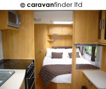 Used Lunar Quasar 544 2010 touring caravan Image