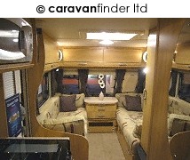 Used Lunar Quasar 556 2010 touring caravan Image