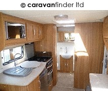 Used Lunar Quasar 462 2012 touring caravan Image