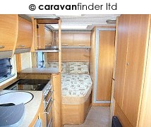 Used Swift Challenger 500 2006 touring caravan Image