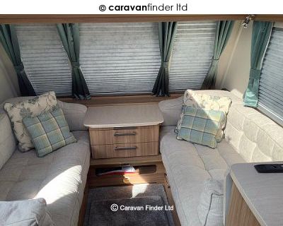 Lunar Ultima 560 2016 caravans for sale, Oxfordshire, Abingdon ...